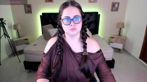Olivia jones online show from 07/14/26, 12:22