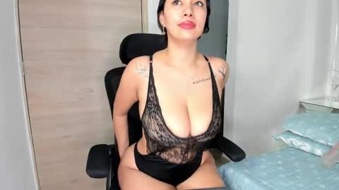 Pamela online show from 02/20/25, 12:19