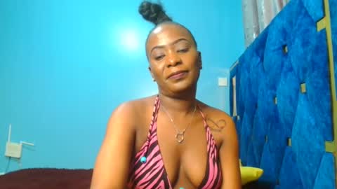 Snapshot of _peach_p chatting on 02/12/25, 06:29 Peach online show from 02/12/25, 06:29