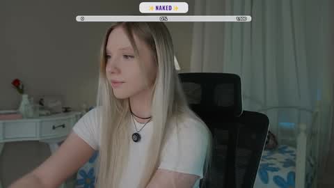 Viktoria online show from 11/23/25, 12:05