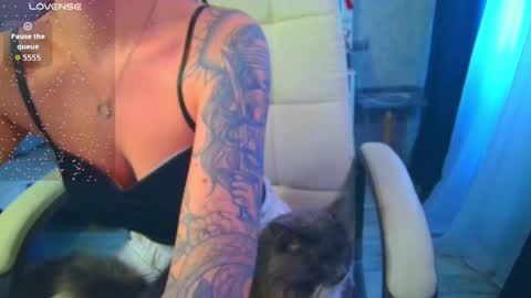 Ilona online show from 04/03/26, 10:13