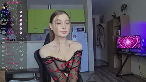Lili online show from 01/17/25, 11:17