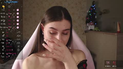 Lili online show from 01/24/25, 10:53