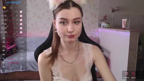 Lili online show from 02/14/25, 10:38