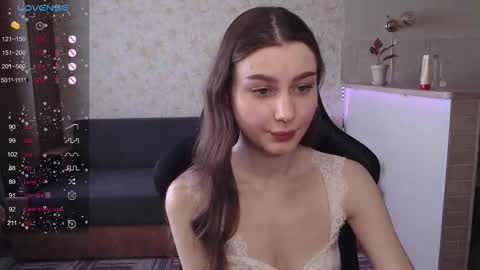 Lili online show from 03/09/25, 10:41