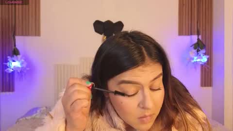 Laura online show from 02/23/26, 06:49