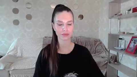 _pretty_fox_ online show from 09/30/25, 10:42