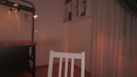 Eva online show from 02/28/25, 11:23