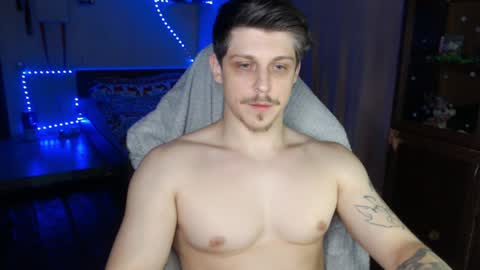 Snapshot of _purrari chatting on 12/27/24, 02:14 Vampire online show from 12/27/24, 02:14