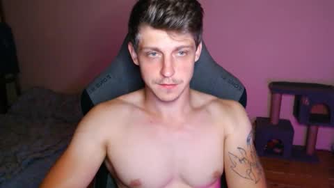 Snapshot of _purrari chatting on 09/12/25, 09:59 Vampire online show from 09/12/25, 09:59