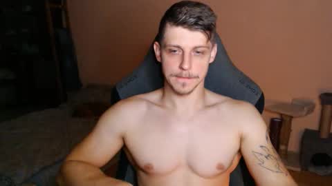 Snapshot of _purrari chatting on 10/14/25, 02:56 Vampire online show from 10/14/25, 02:56