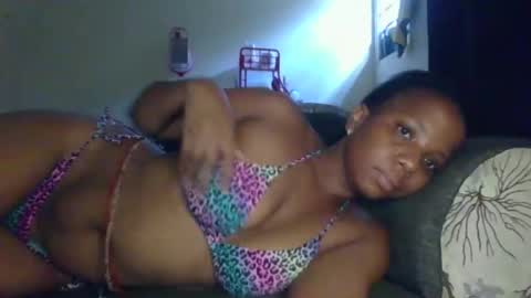 queen online show from 12/11/24, 05:10