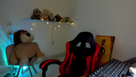 Snapshot of _rachell1 chatting on 06/19/26, 06:56 Stefany online show from 06/19/26, 06:56