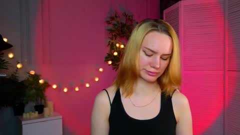 im Amy online show from 03/24/26, 06:18