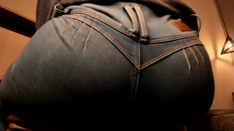 rebecca online show from 02/14/25, 04:09