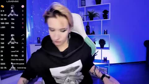 Rein online show from 04/18/26, 07:07