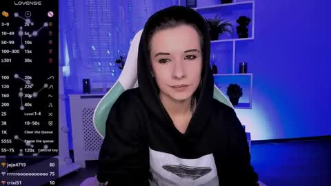 Snapshot of _rein_ramm chatting on 04/27/26, 04:27 Rein online show from 04/27/26, 04:27