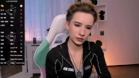 Snapshot of _rein_ramm chatting on 05/07/26, 02:33 Rein online show from 05/07/26, 02:33