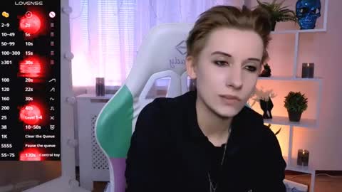 Snapshot of _rein_ramm chatting on 05/31/26, 02:02 Rein online show from 05/31/26, 02:02
