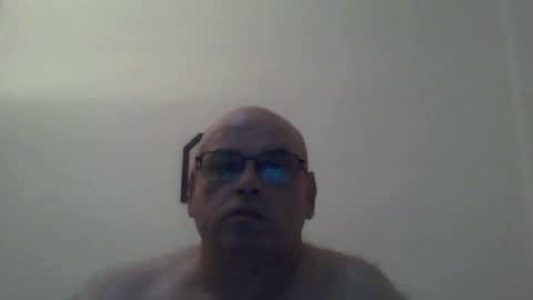Snapshot of _reyi chatting on 05/17/26, 07:28 REY online show from 05/17/26, 07:28