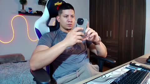 Roberto online show from 02/18/25, 12:39