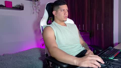 Roberto online show from 09/19/25, 11:00