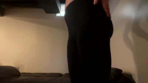 Snapshot of _rose_michelle chatting on 12/25/24, 02:02 Rose Michelle online show from 12/25/24, 02:02