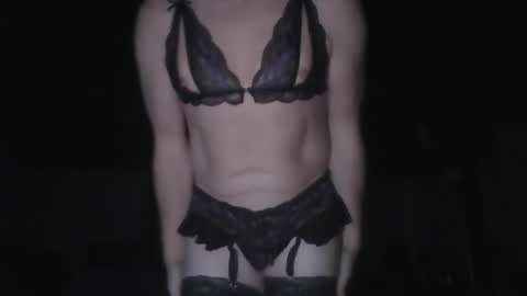 Snapshot of _rose_michelle chatting on 02/23/25, 11:55 Rose Michelle online show from 02/23/25, 11:55