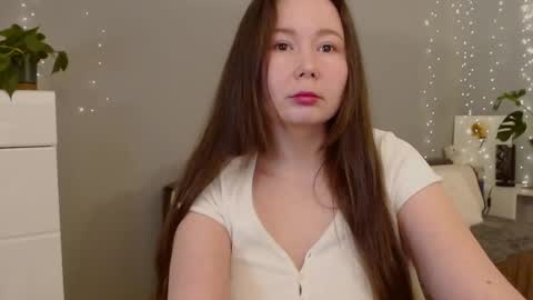 Snapshot of _rosie_cheeks_ chatting on 02/16/25, 06:10 See you online show from 02/16/25, 06:10