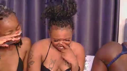  Roxxana online show from 11/21/25, 06:28