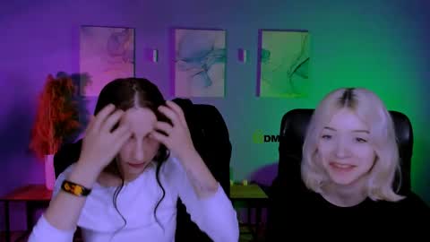 sabrina  online show from 03/24/26, 09:47