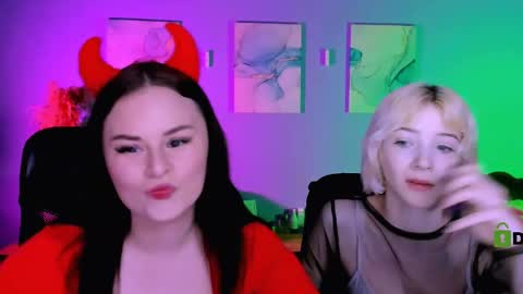 sabrina  online show from 04/01/26, 08:48