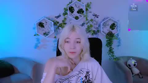 sabrina  online show from 07/28/26, 07:15