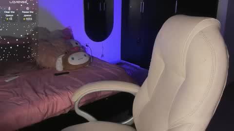   online show from 12/20/25, 07:32