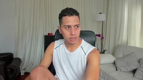 sair online show from 10/18/25, 07:03