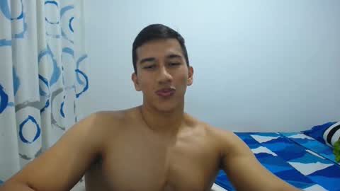 Snapshot of _sam_happy chatting on 01/20/25, 02:11 Jak Sam My wish is to be able to have a good Christmas meet my goal of 10000 tks and be able to have a peaceful new year. online show from 01/20/25, 02:11