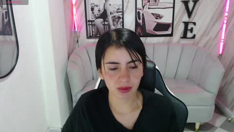 Snapshot of _samantha_b chatting on 01/24/25, 01:14 Samantha online show from 01/24/25, 01:14
