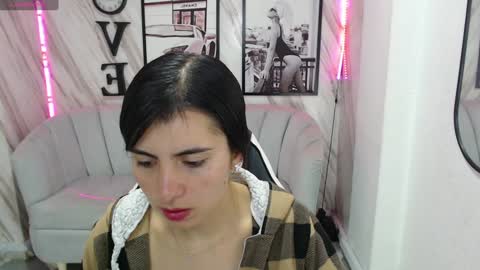 Snapshot of _samantha_b chatting on 01/25/25, 12:47 Samantha online show from 01/25/25, 12:47