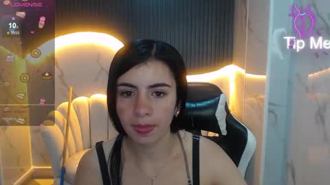 Snapshot of _samantha_b chatting on 10/10/25, 12:48 Samantha online show from 10/10/25, 12:48