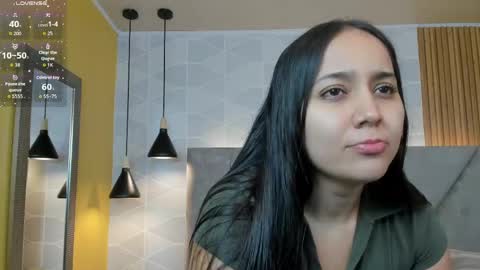 Snapshot of _sammy_fit chatting on 05/14/26, 12:01 Antonella online show from 05/14/26, 12:01