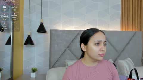 Snapshot of _sammy_fit chatting on 06/18/26, 12:31 Antonella online show from 06/18/26, 12:31