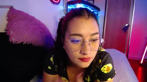  SantaLove  online show from 01/12/25, 06:38