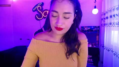  SantaLove  online show from 02/06/25, 07:40