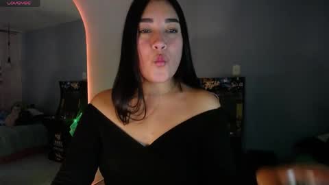  SantaLove  online show from 04/18/26, 09:26