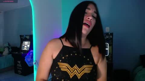  SantaLove  online show from 04/19/26, 08:44