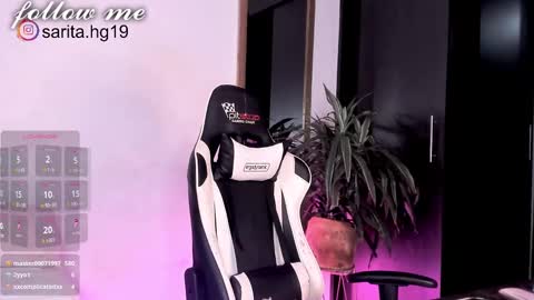 Sara  intagram online show from 02/28/25, 10:09