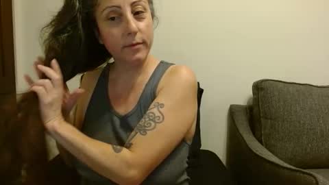 Snapshot of _sara_lynn_ chatting on 04/08/26, 12:32 Sara Lynn online show from 04/08/26, 12:32