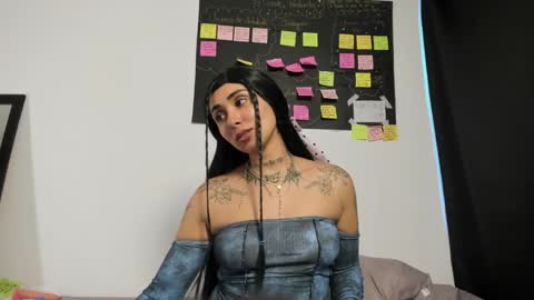 Snapshot of _saraaparker_ chatting on 05/28/26, 09:34 Sarita online show from 05/28/26, 09:34