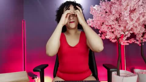 Sara online show from 11/15/25, 01:07