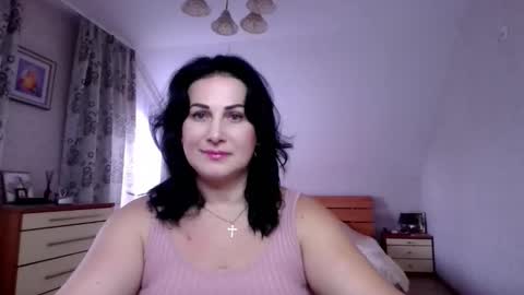 Sara online show from 11/09/25, 10:24